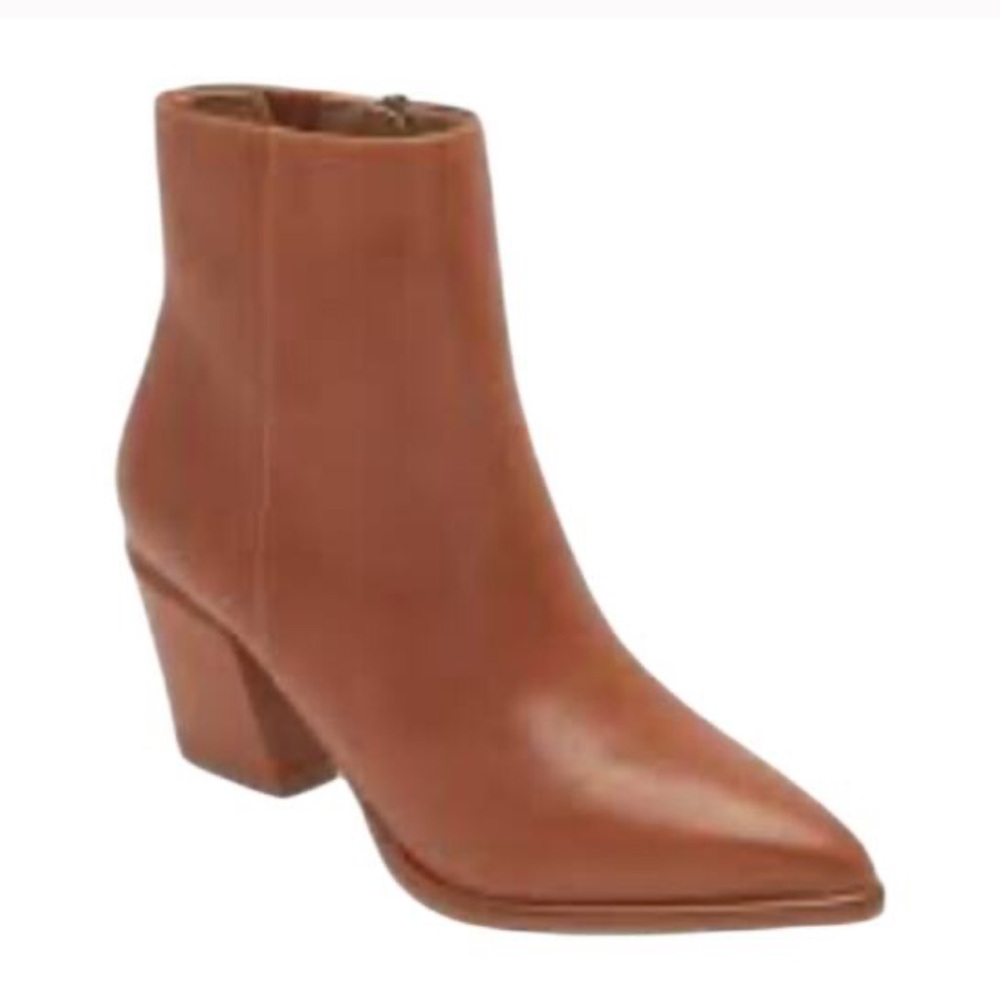 NEW‎ BLONDO Emmalyn Waterproof Leather Western Inspired Ankle Booties Size 11